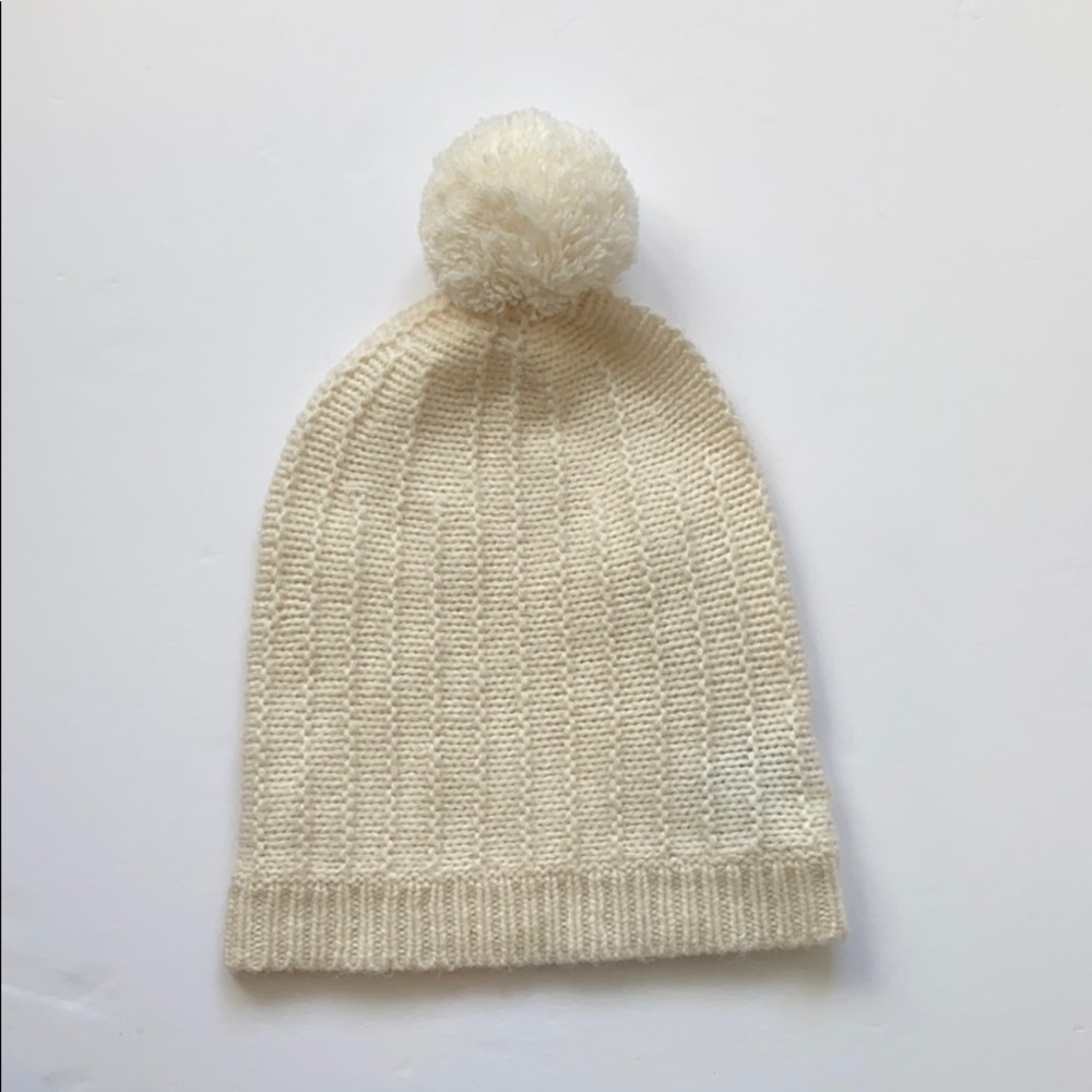 .360 cashmere slouchy hat
